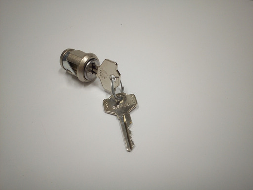 Zámek pokladny Rhea