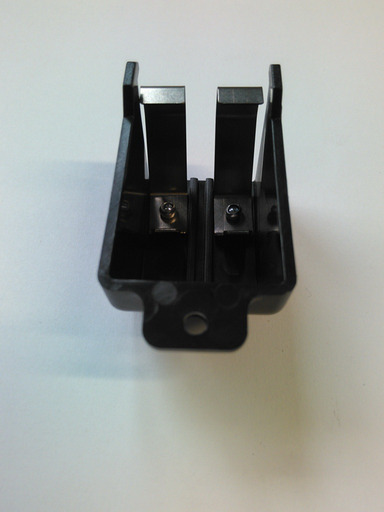 Kontakty pro odkap. misku