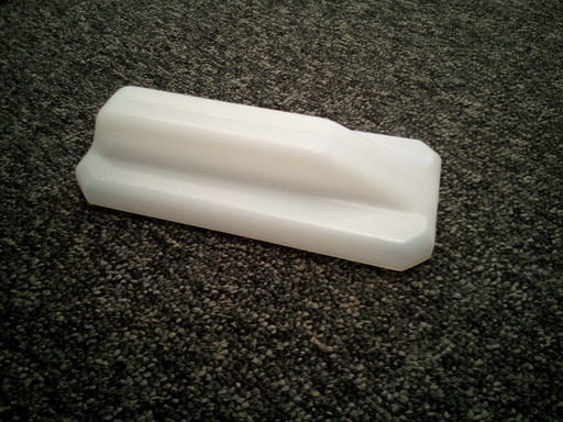 Víko zásobníku suroviny Luce