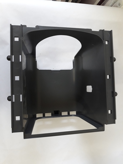 Nádraží kelímků Luce X2