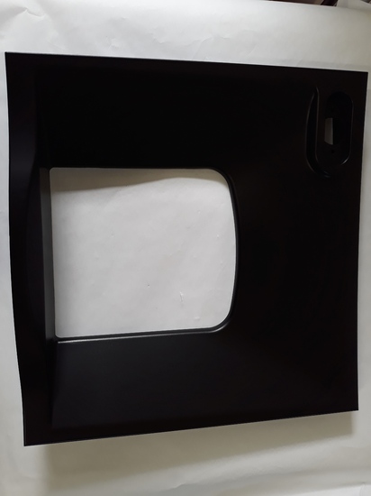 Skelet výdeje kelímků, Luce X2